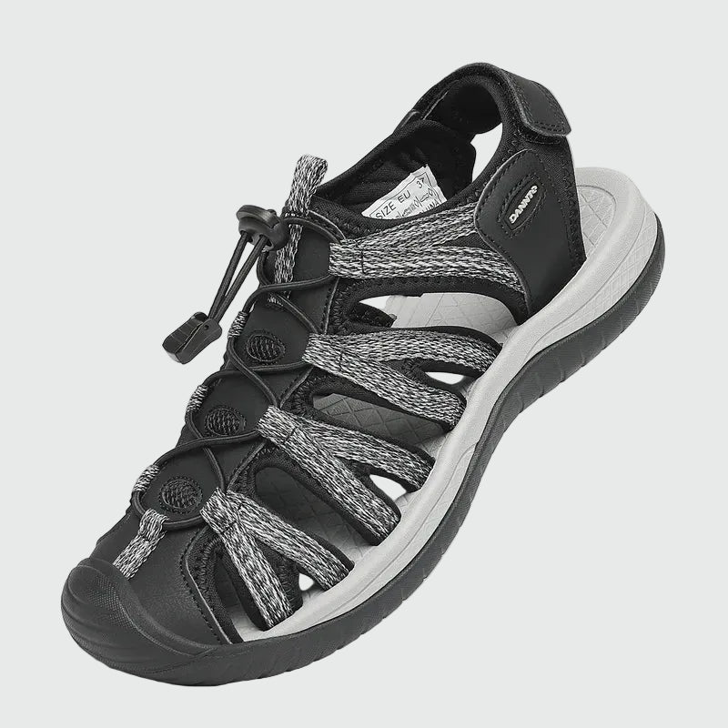 Dannto women's hiking sandals S2 black shown from a three quarter view